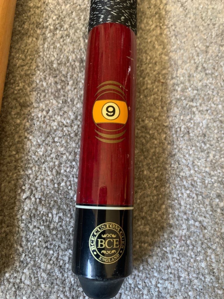 BCE Pool Cue Good Condition 2 Piece With Case 