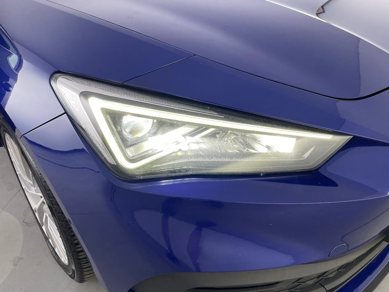 2021 SEAT Leon 1.4 eHybrid 12.8kWh XCELLENCE Hatchback 5dr Petrol Plug-in Hybrid DSG Euro  Hatchb...