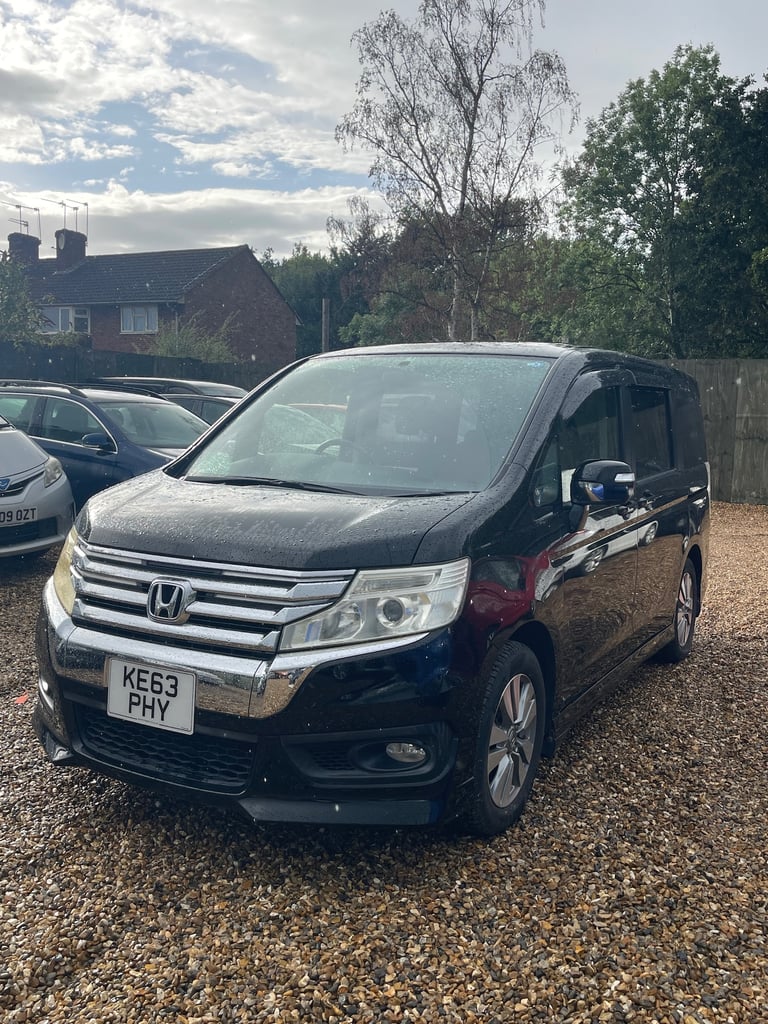 2013 Honda Stepwagon Spada MPV Petrol Automatic