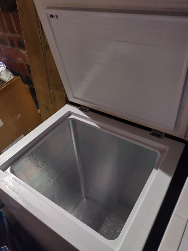 Currys 96 litre chest freezer - RRP £129