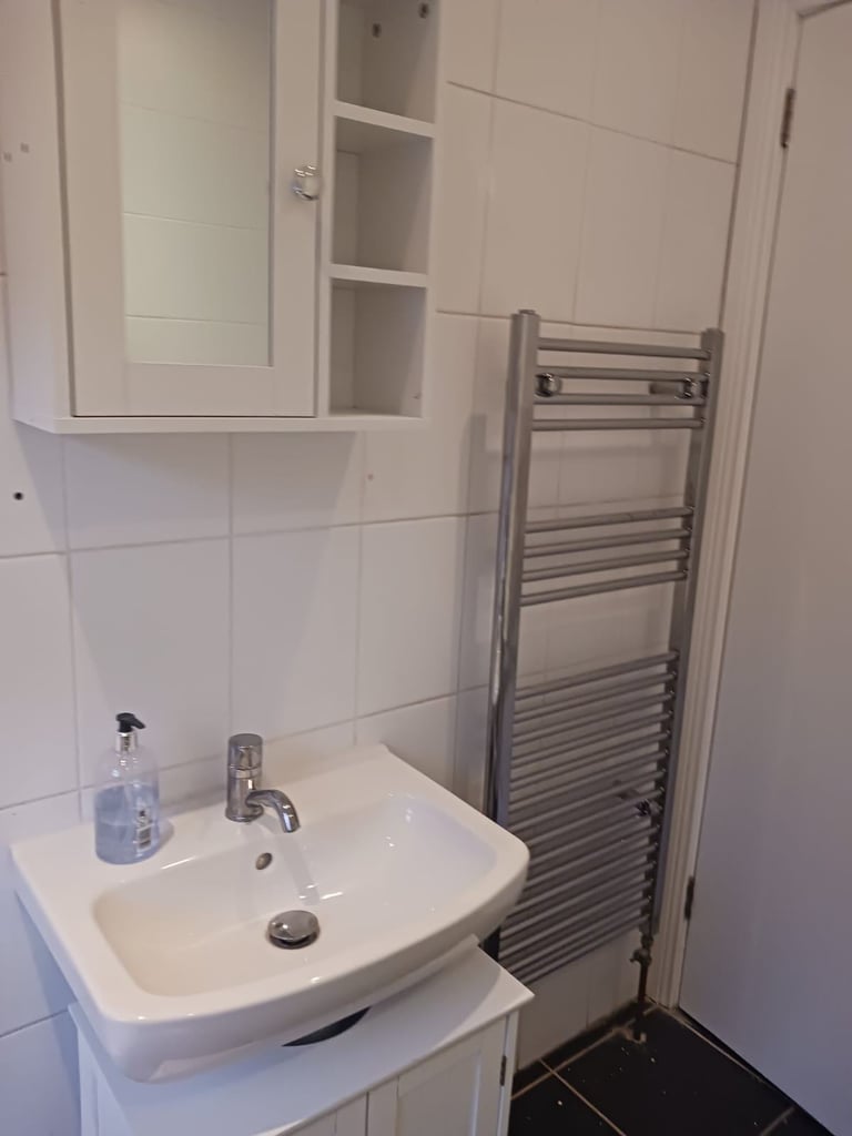 Pet Friendly - 5 Lecale Street