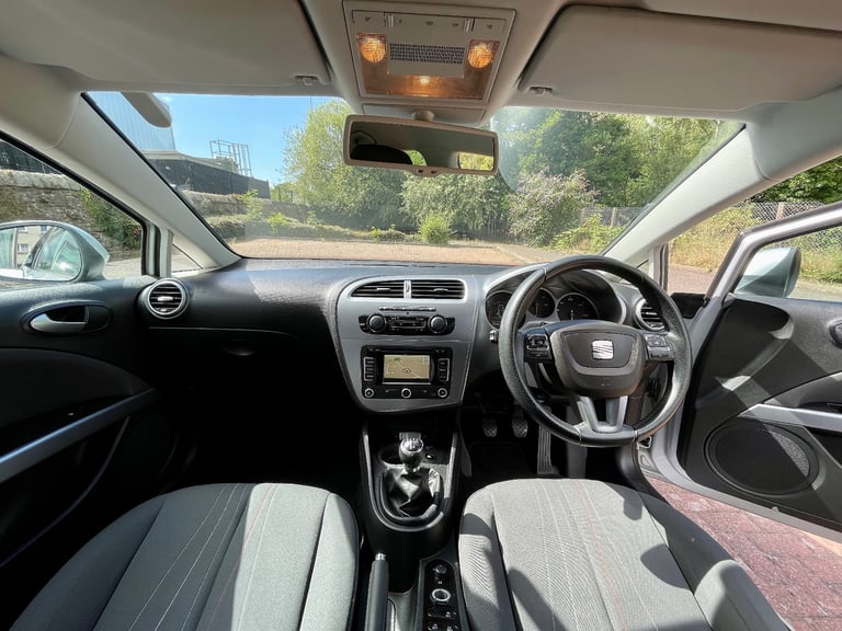Seat, LEON, Hatchback, 2011, Manual, 1598 (cc), 5 doors
