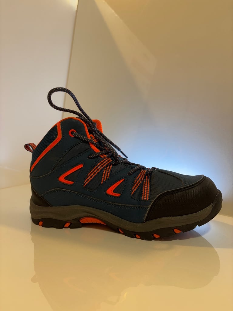 Trespass Gillon II Kids Walking Boots