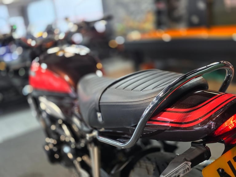 2018 KAWASAKI ZR Z900 RS 1 OWNER 4,900 MILE'S 