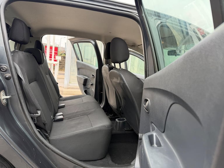 2017 Dacia Sandero 1.0 SCe Ambiance Euro 6 5dr HATCHBACK Petrol Manual