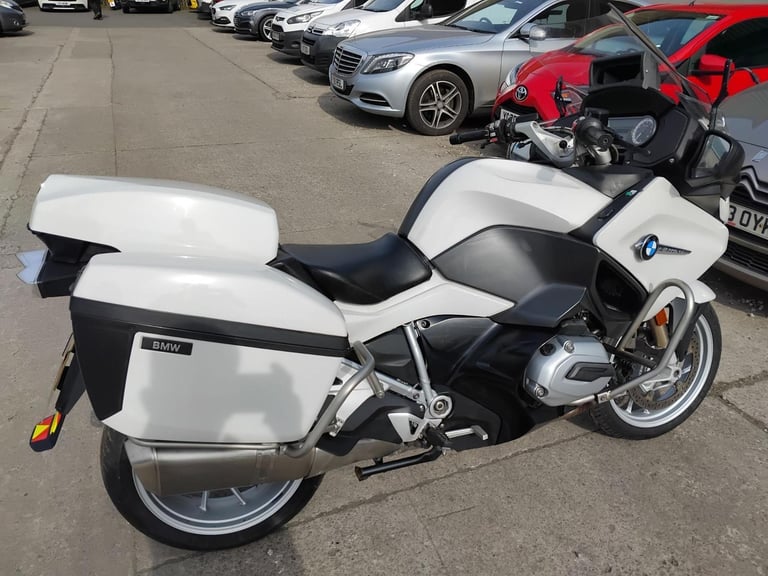 2017 66 BMW R1200RT LC EX POLICE WHITE R 1200 RT LIQUID COOLED INCLUDES VAT