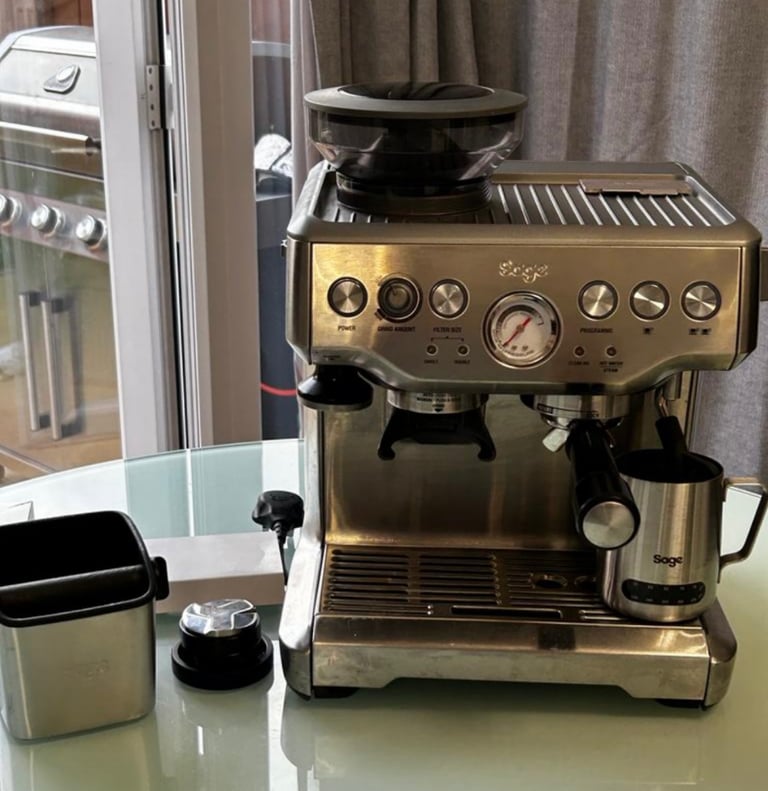 Sage barista express - great condition. 