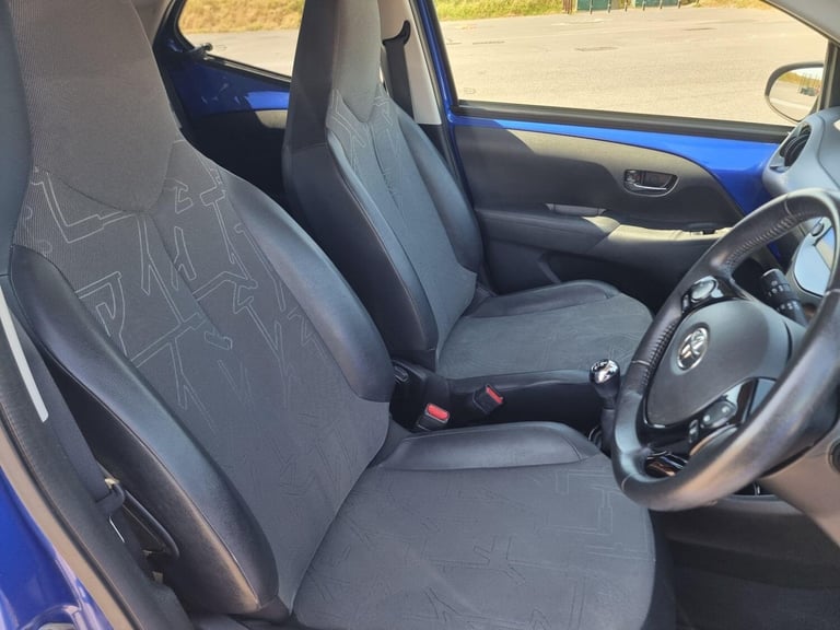 2018 Toyota AYGO 1.0 VVT-i x-clusiv Euro 6 5dr (Safety Sense) HATCHBACK Petrol Manual