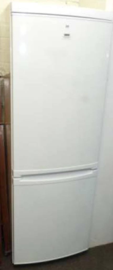 image for zanussi fridge freezer, can deliver