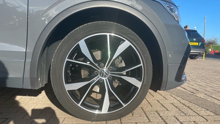 2021 Volkswagen Tiguan 1.5 TSI 150 R-Line 5dr DSG ESTATE PETROL Automatic