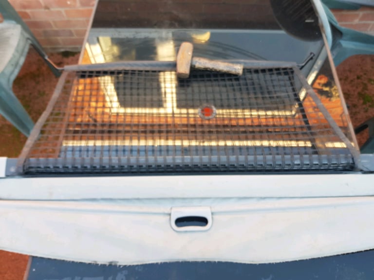 BMW 3 series tourer e91 parcel shelf/load cover, dog guard 