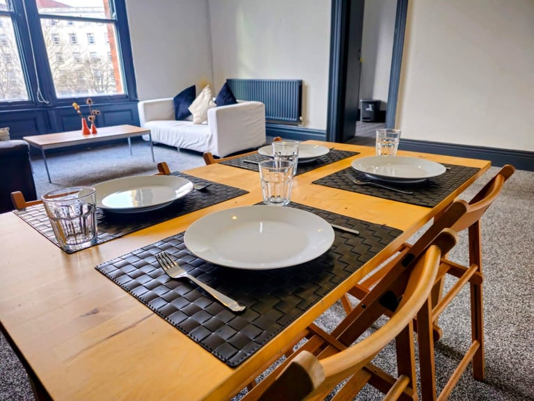 Short Term Stay - 1BR-F1-Blenheim-Leeds