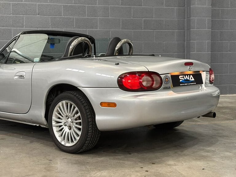 2005 Mazda MX-5 1.8 Icon Convertible 2dr Petrol Manual (210 g/km, 146 bhp) Convertible Petrol Manual