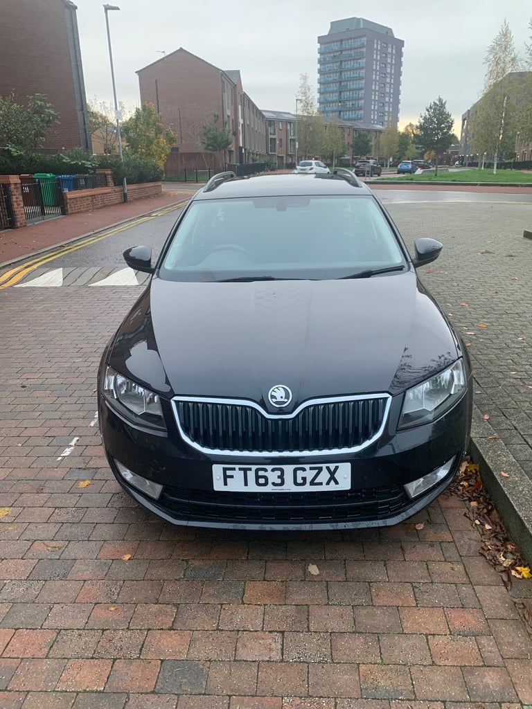 image for Skoda, OCTAVIA, Estate, 2014, Manual, 1598 (cc), 5 doors