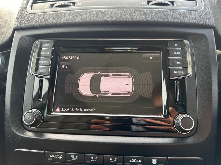 2016 Skoda Yeti Skoda Yeti 1.4TSI Laurin &amp; Klement Outdoor 5dr 4X4 Estate Petrol Manual