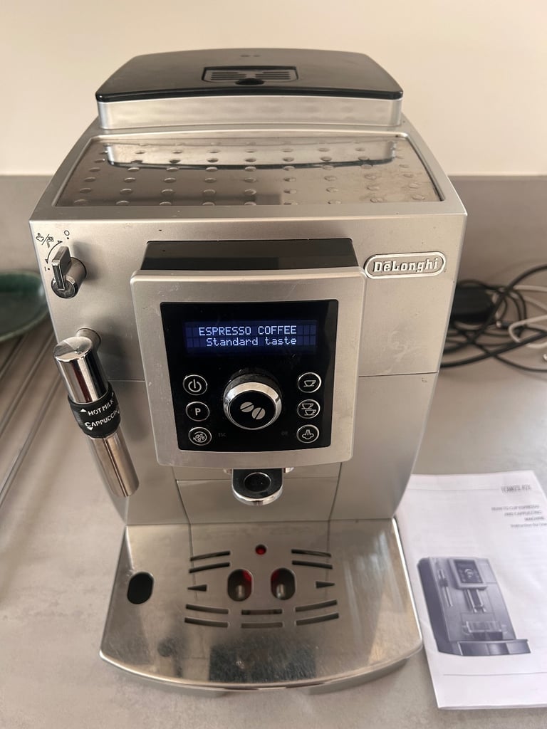  De’Longhi bean to cup coffee machine