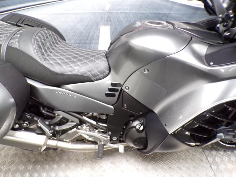 2017 KAWASAKI GTR1400 WITH ONLY 4496 MILES FROM NEW!