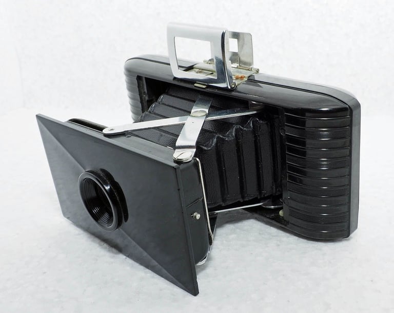 image for Camera - Kodak VP (Vest pocket) JIFFY Art Deco Bakelite folding camera