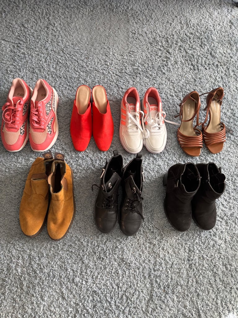 M&S insolia leather
