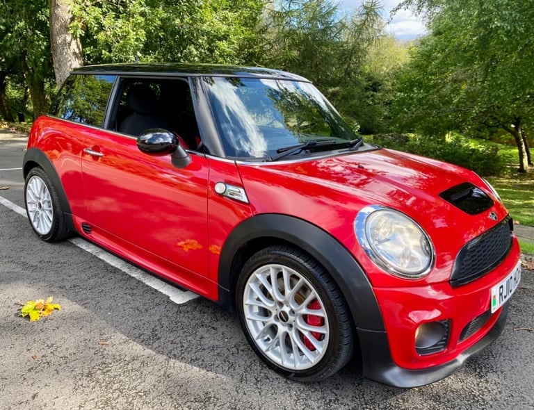 MINI MINI JOHN COOPER WORKS EDITION 211BHP FSH STUNNING RARE CAR SOON TO BE