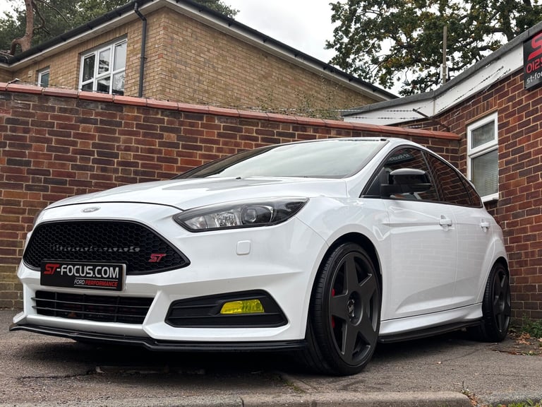 2016 Ford Focus 2.0T EcoBoost ST-3 FULLY FORGED  MOUNTUNE BIG BRAKE KIT  X37