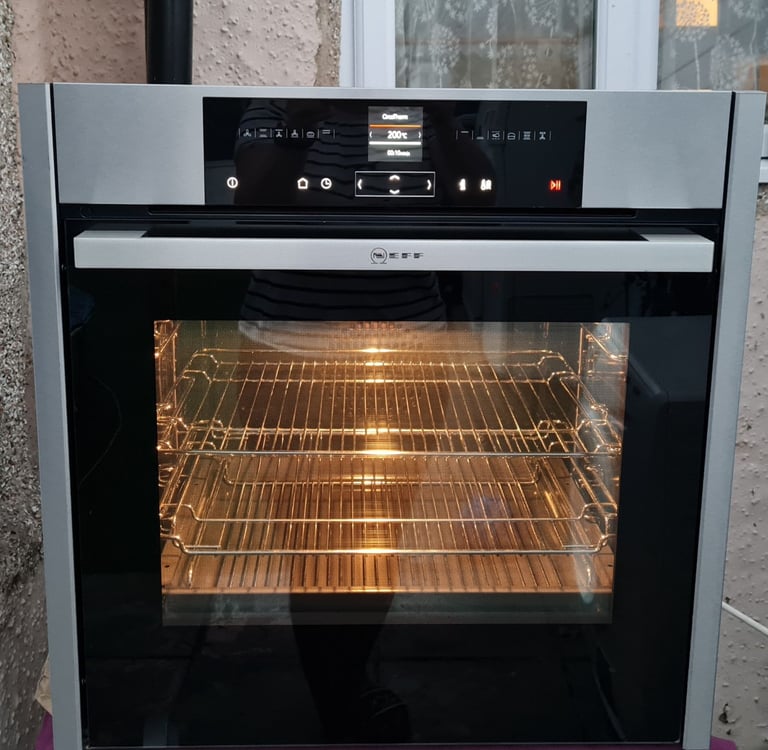 Neff N70 multifunction single electric oven built-in stainless Steel 