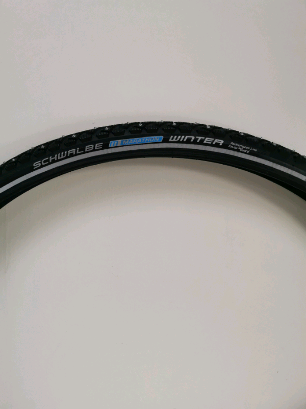 New Unused Schwalbe Marathon Winter Bicycle Bike Tyre 700 x 35c