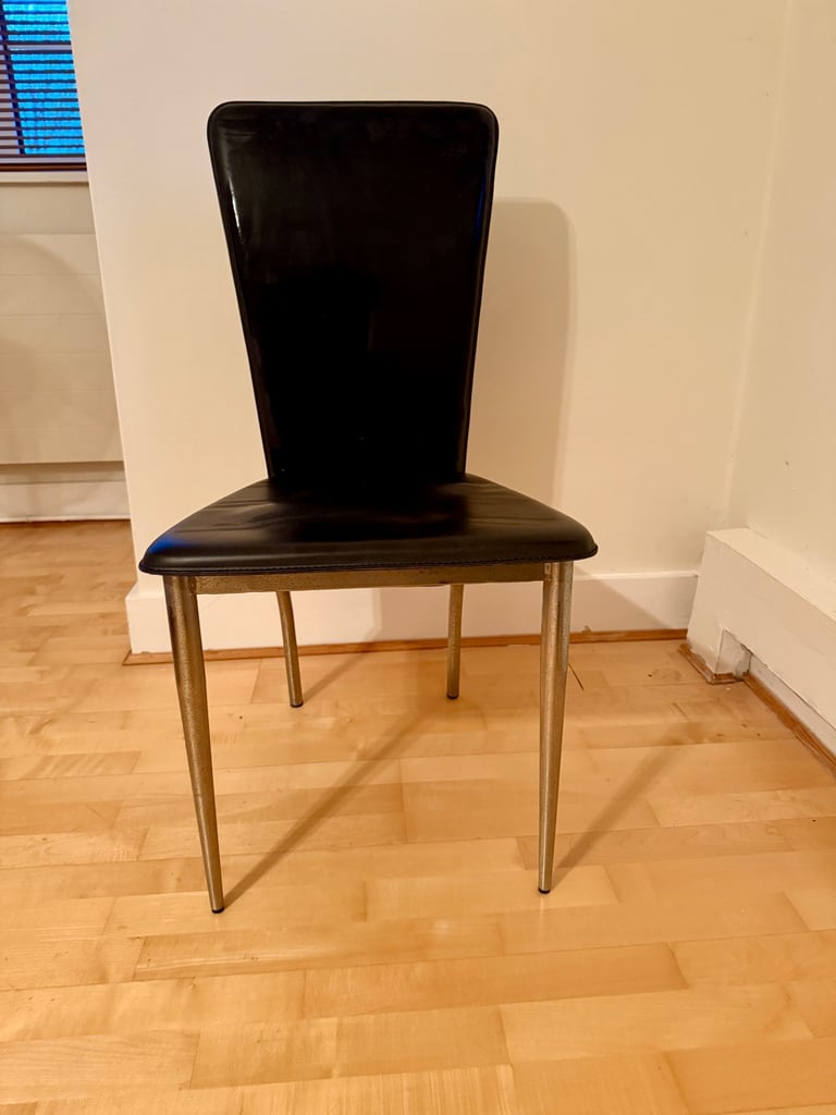 image for Chairs x 4 