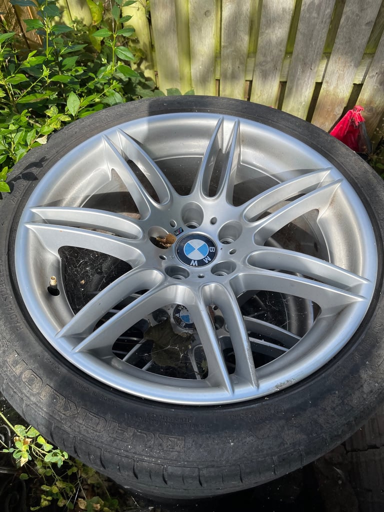 BMW alloys 19” 