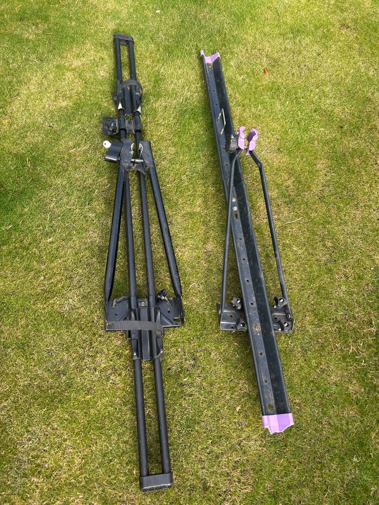 Thule car roof bike rack