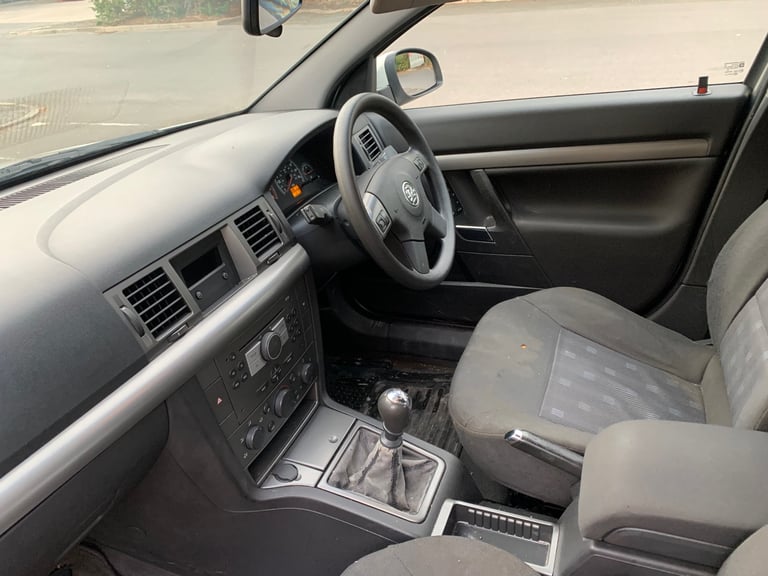 VAUXHALL VECTRA CLUB 1.8 PETROL 84K MOT MAY 2026