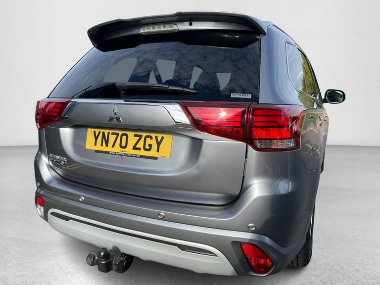 2020 Mitsubishi Outlander 2.4h TwinMotor 13.8kWh Verve CVT 4WD Euro 6 (s/s) 5dr ESTATE Petrol/Ele...