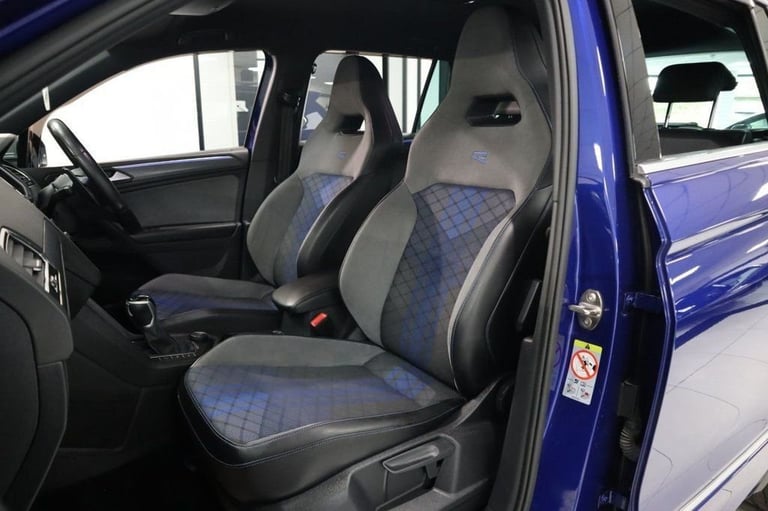 2021 21 VOLKSWAGEN TIGUAN 2.0 TSI R SUV 5DR PETROL DSG 4MOTION EURO 6 (S/S) (320