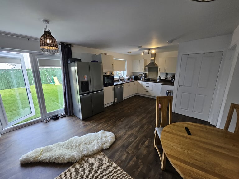 4 bedroom house in 5 CONSUL ROAD PERTH PH1 0AX