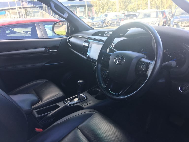 2023 Toyota Hilux Invincible X D/Cab Pick Up 2.8 D-4D Auto PICK UP DIESEL Automatic