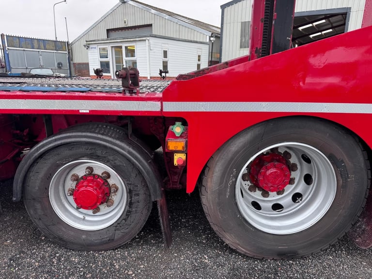 2014 DAF TRUCKS CF 400. 5 Car Transporter. Transporter Engineering Body. 557000 KMS. NA Diesel Ma...