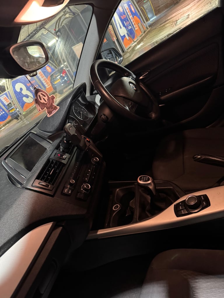 BMW, 1 SERIES, Hatchback, 2013, Manual, 1598 (cc), 5 doors