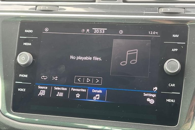 2022 Volkswagen Tiguan 1.5 TSI 150 Life 5dr DSG SEMI-AUTO Estate Petrol Semi Automatic