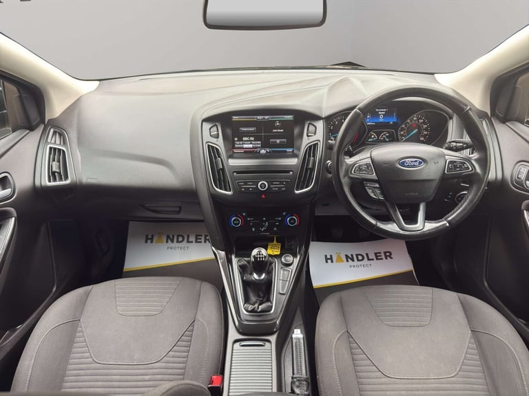 2015 Ford Focus 1.0 EcoBoost 125 Titanium 5dr HATCHBACK PETROL Manual