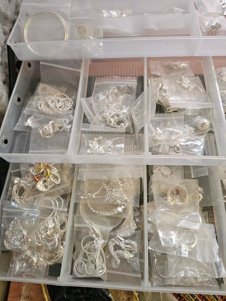 Ladies joblot silver jewellery rings bracelets necklaces gemstones