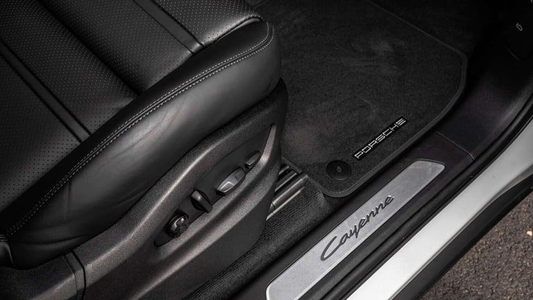  Porsche Cayenne Cayenne E-Hybrid (2026) Estate Plug-In Hy Automatic