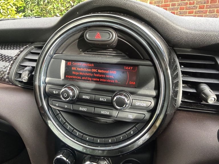 2014 MINI Hatch 2.0 Cooper S Hatchback 3dr Petrol Manual Euro 6 (s/s) (192 ps) Hatchback Petrol M...