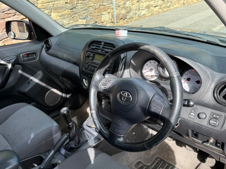 2004 Toyota RAV4 XT3 VVT-I PETROL MANUAL 5 DOORS GREY ESTATE Petrol Manual