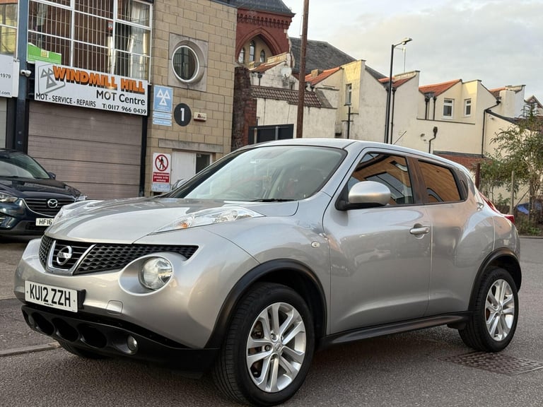 2012 Nissan Juke 1.6 Acenta 5dr [Premium Pack] HATCHBACK PETROL Manual