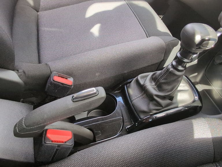 2023 Citroen C3 Aircross 1.2 PureTech 110 Shine 5dr Hatchback PETROL Manual