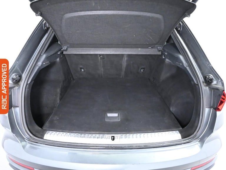 2019 Audi Q3 1.5 TFSI CoD 35 S line SUV 5dr Petrol S Tronic Euro 6 (s/s) (150 ps) SUV PETROL Auto...