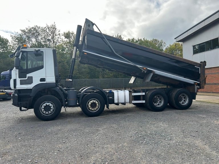 IVECO STRALIS X-WAY 8X4 STEEL TIPPER 2018 – RK68 LXX
