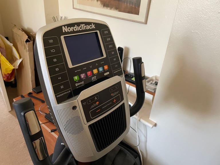 NordicTrack VXR475 Recumbent exercise bike