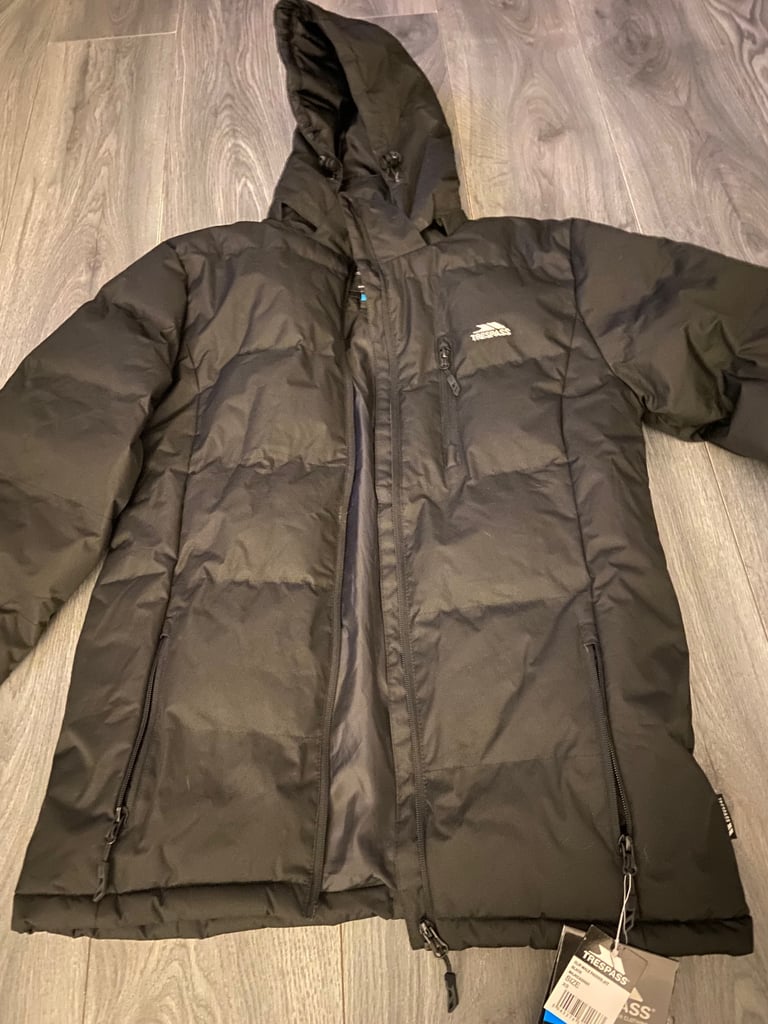 Lots items boys clothes lol bus toys boys Nike joggers ladies shoes 