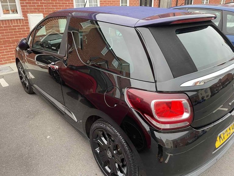 Citroen, DS3, Convertible, 2013, Manual, 1598 (cc), 3 doors